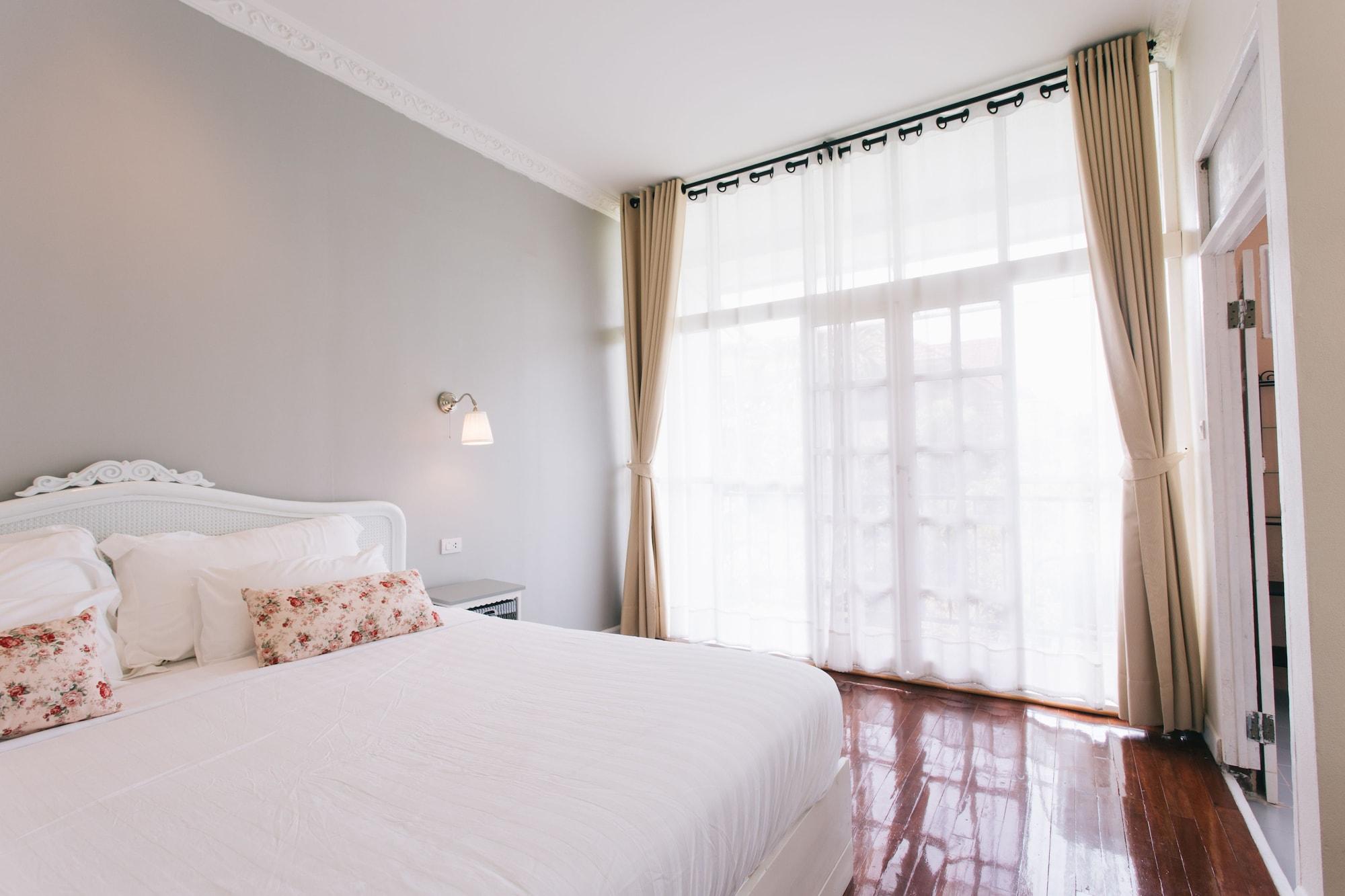 チェンライ ナイ スアン ベッド＆ブレックファースト Bed & Breakfast エクステリア 写真